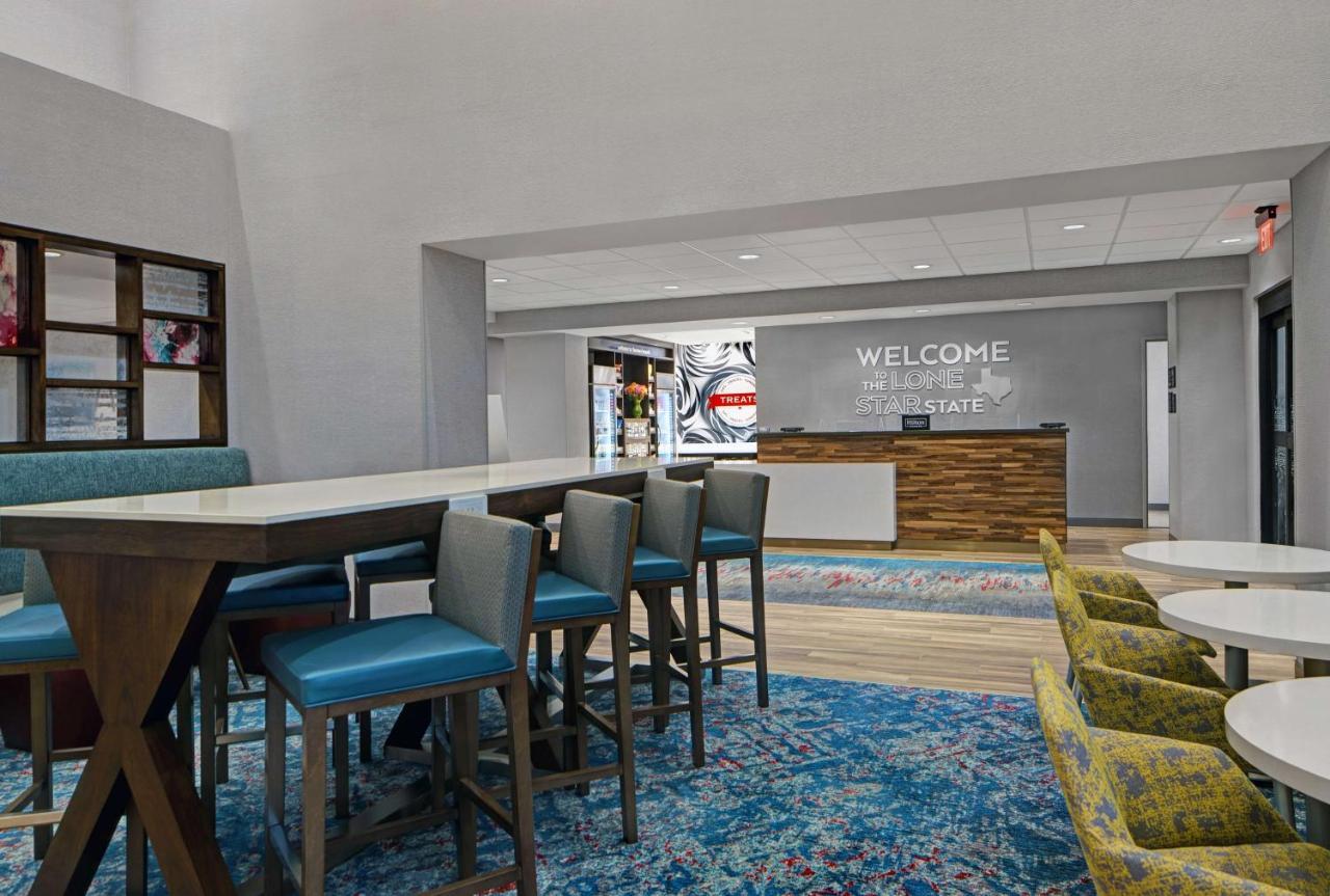 Hampton Inn & Suites Dallas - Farmers Branch Esterno foto